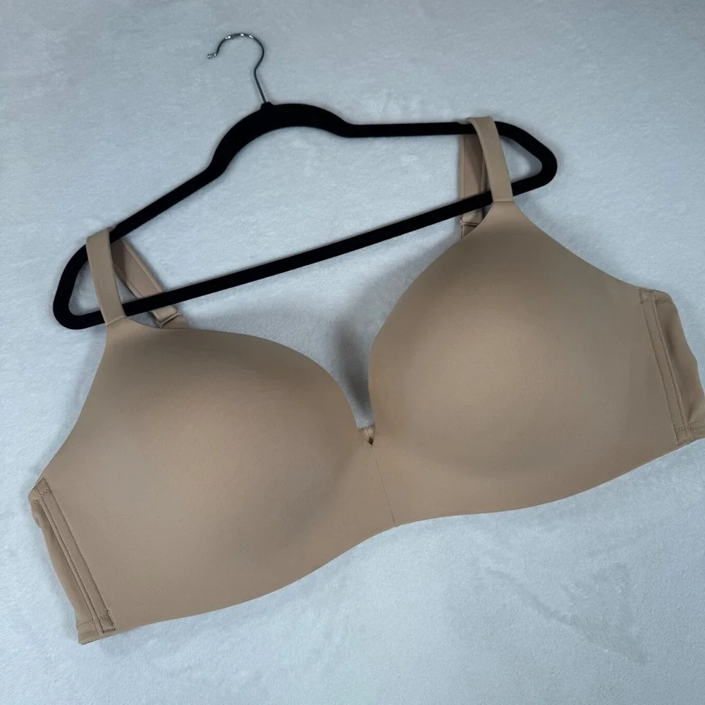 Cacique Simply Wire Free Plunge Bra Women 46DD Beige Wireless Good 1094485-5648 - Picture 1 of 8